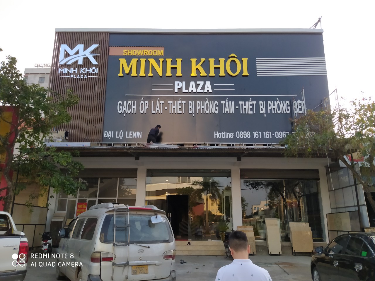 làm biển quảng cáo tại Vinh cửa hàng Minh Khôi